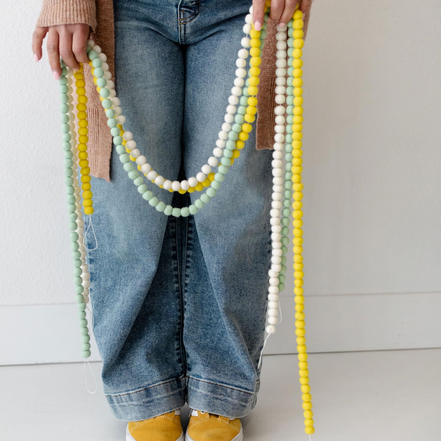 Mini Felt Ball Garland 115 100% Wool Ball Pom Pom Garland for Birthday Party Decor, Spring Banner, Bridal Shower